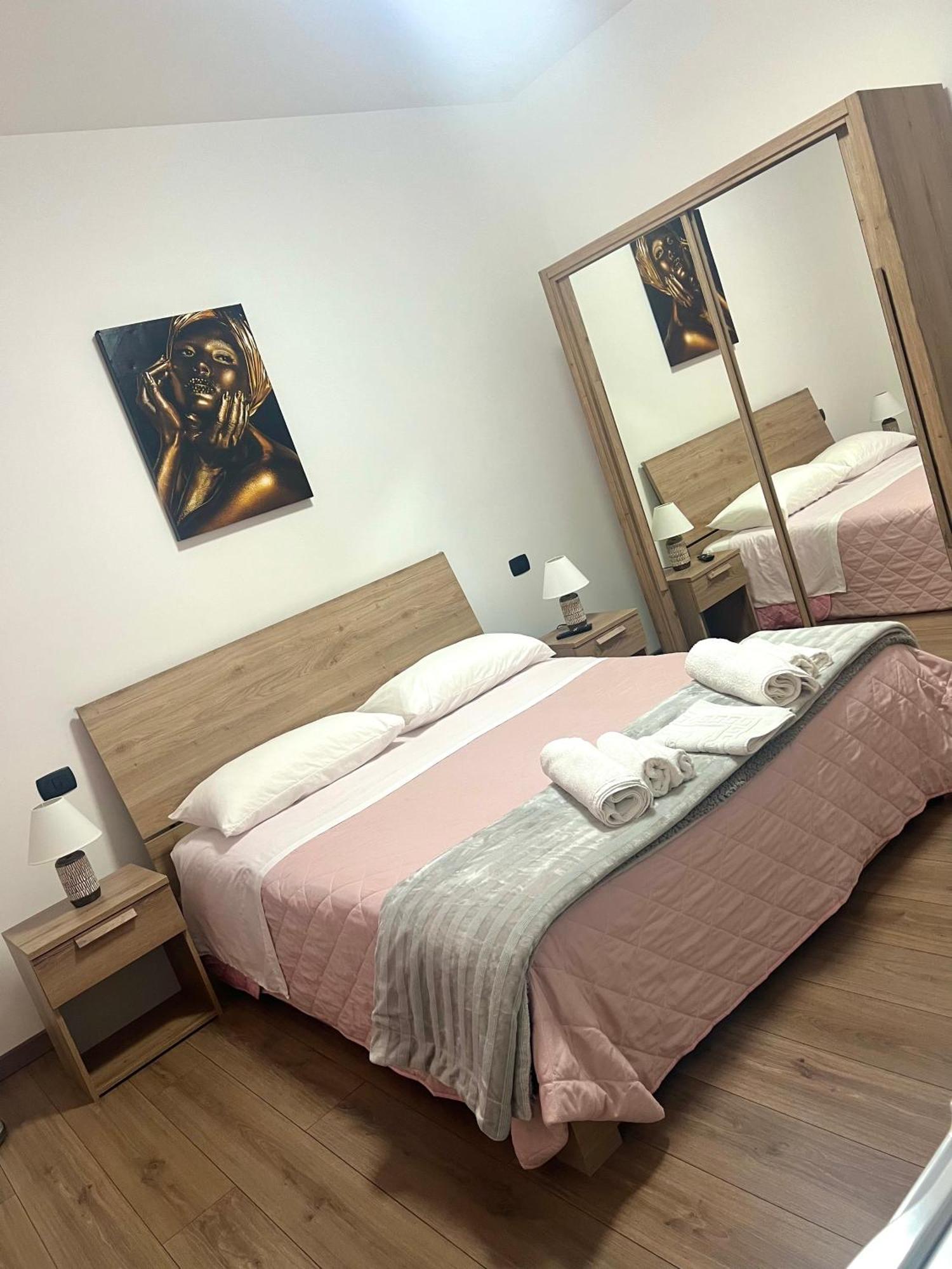 Juliet N - Rental Rooms Verona Exteriér fotografie