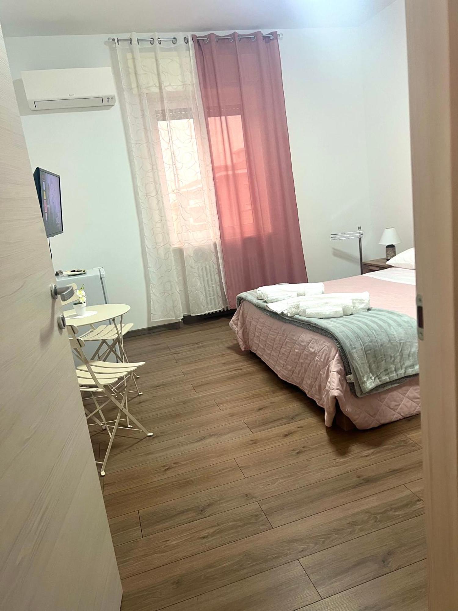Juliet N - Rental Rooms Verona Exteriér fotografie